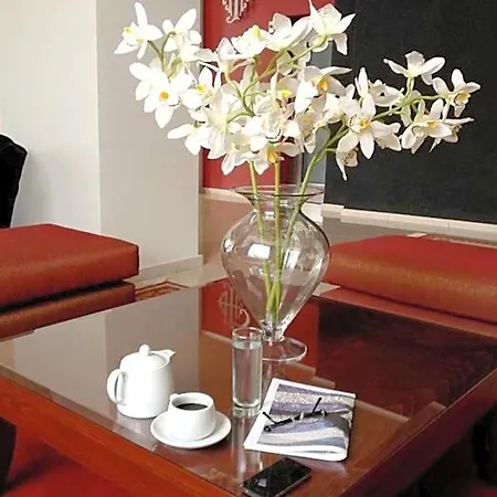 Pappas Hotel 2*
