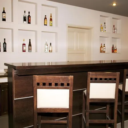 Ξενοδοχείο Pappas 2*